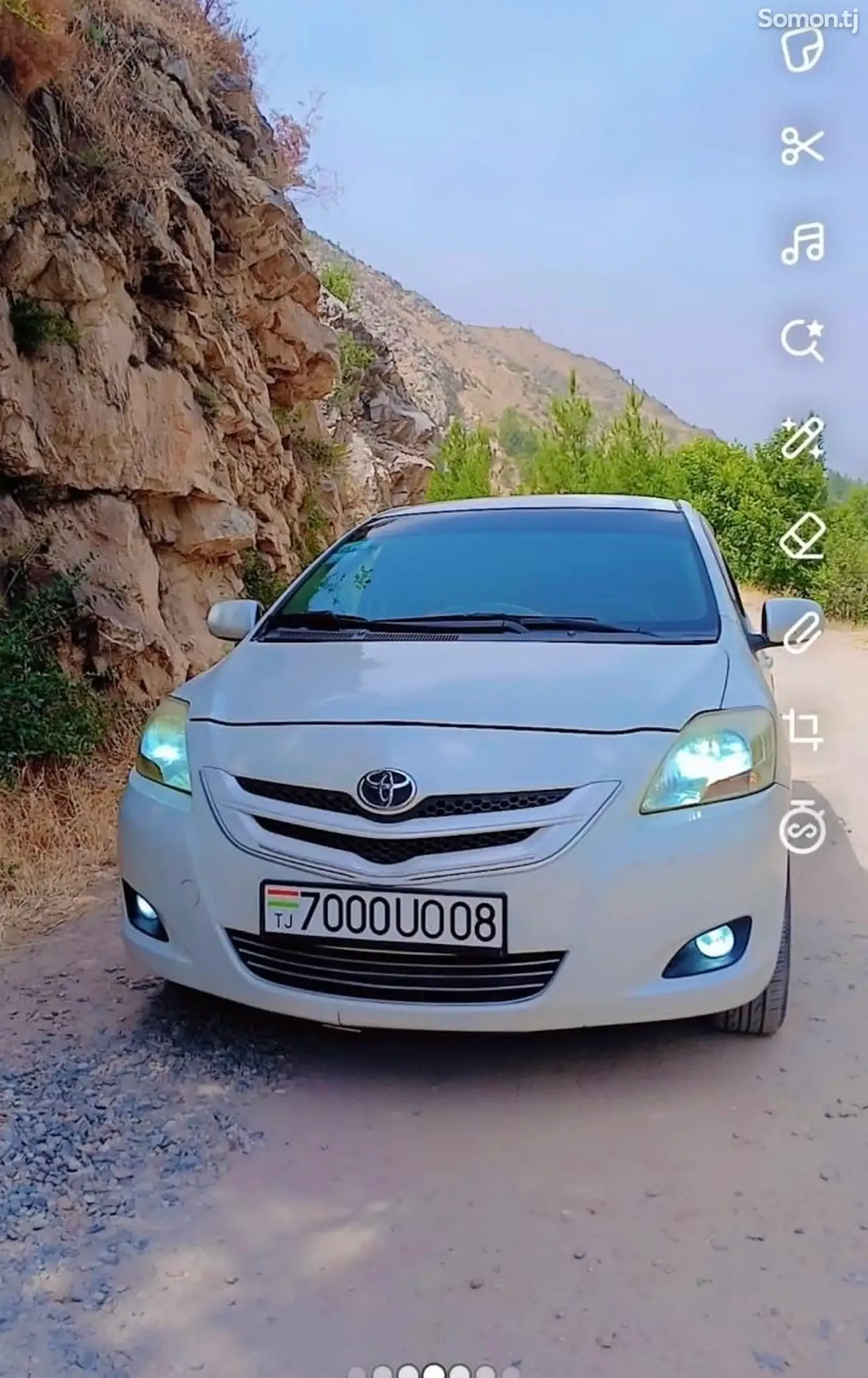 Toyota Yaris 2007 · 1.3 AT