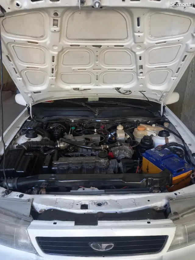 Daewoo Nexia 1996 · 1.6 MT