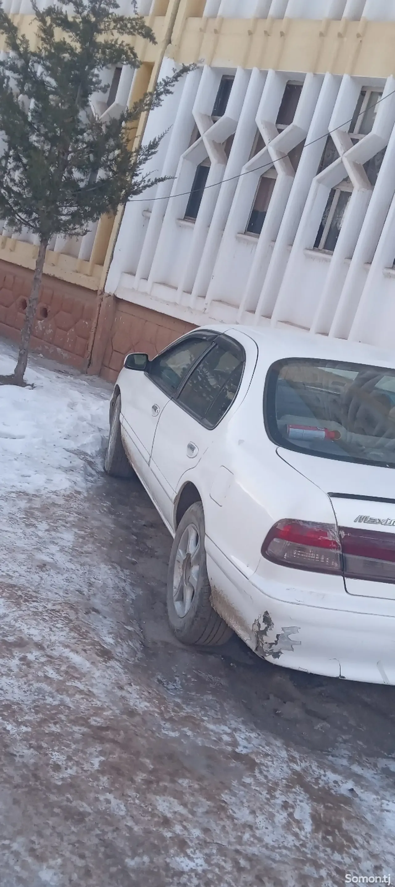 Nissan Cefiro 1997 · 1.8 AT