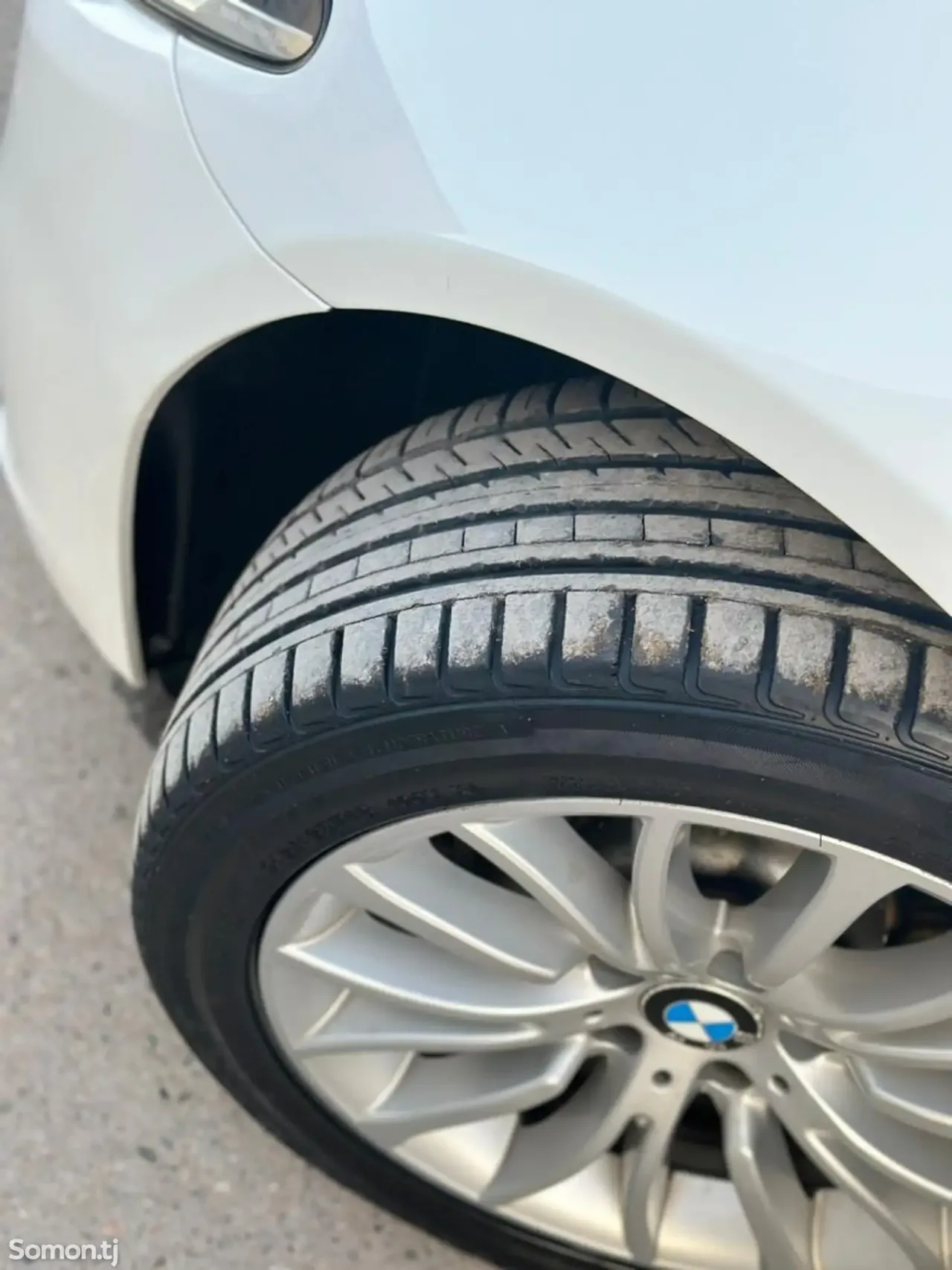 BMW 5 series 2014 · 2.0 AT