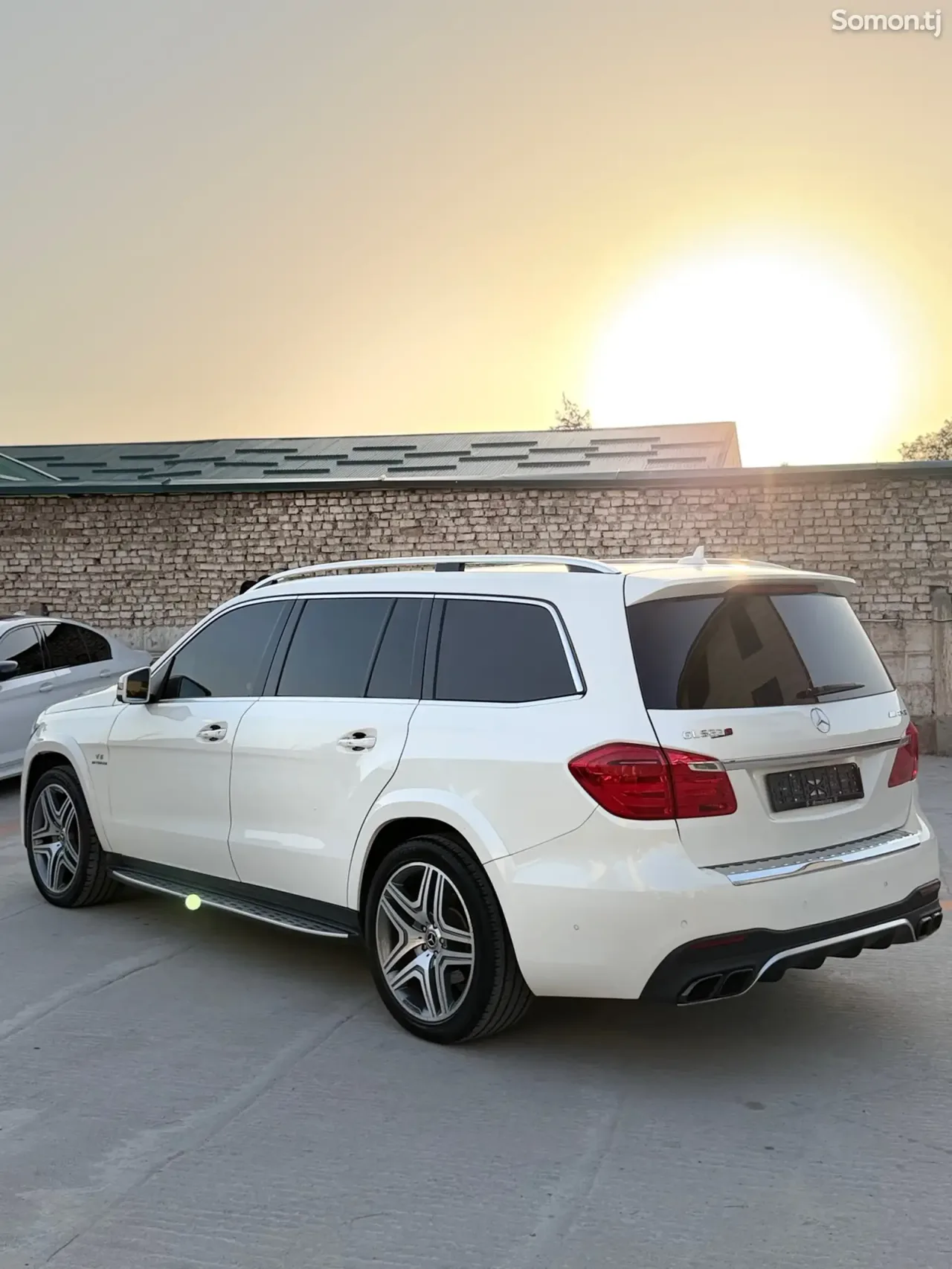 Mercedes-Benz GL class 2014 · 6.3 AT