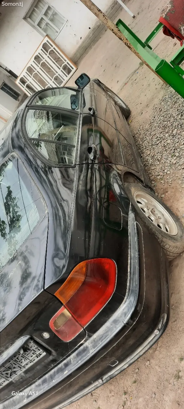 BMW 3 series 1999 · 2.2 MT