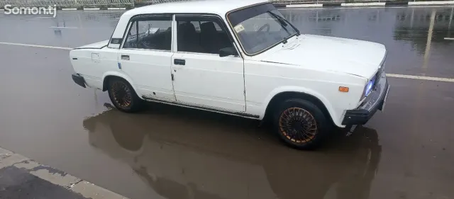 Lada (ВАЗ) 2107 2004 · 1.5 MT