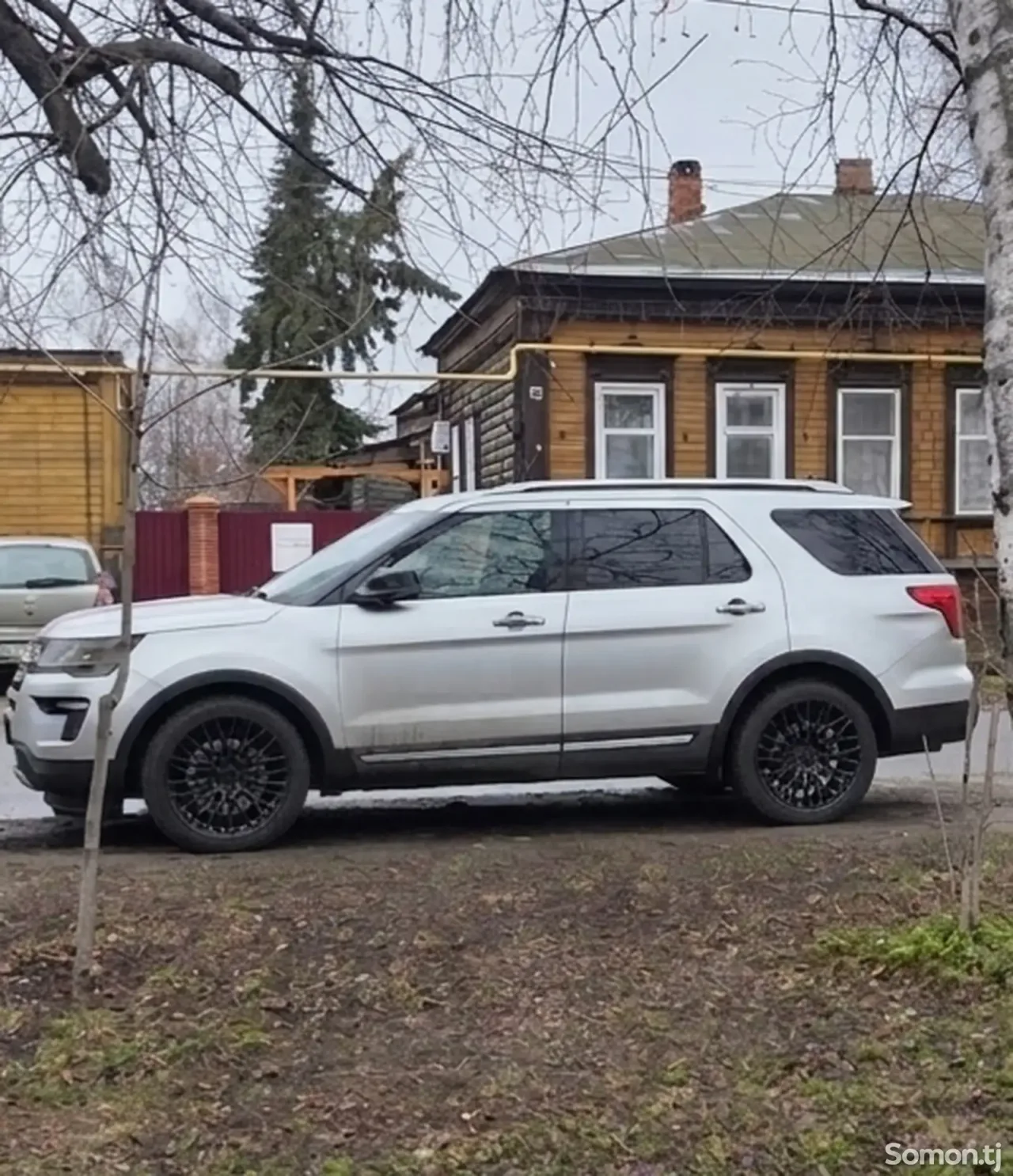 Ford Explorer 2019 · 3.5 AT