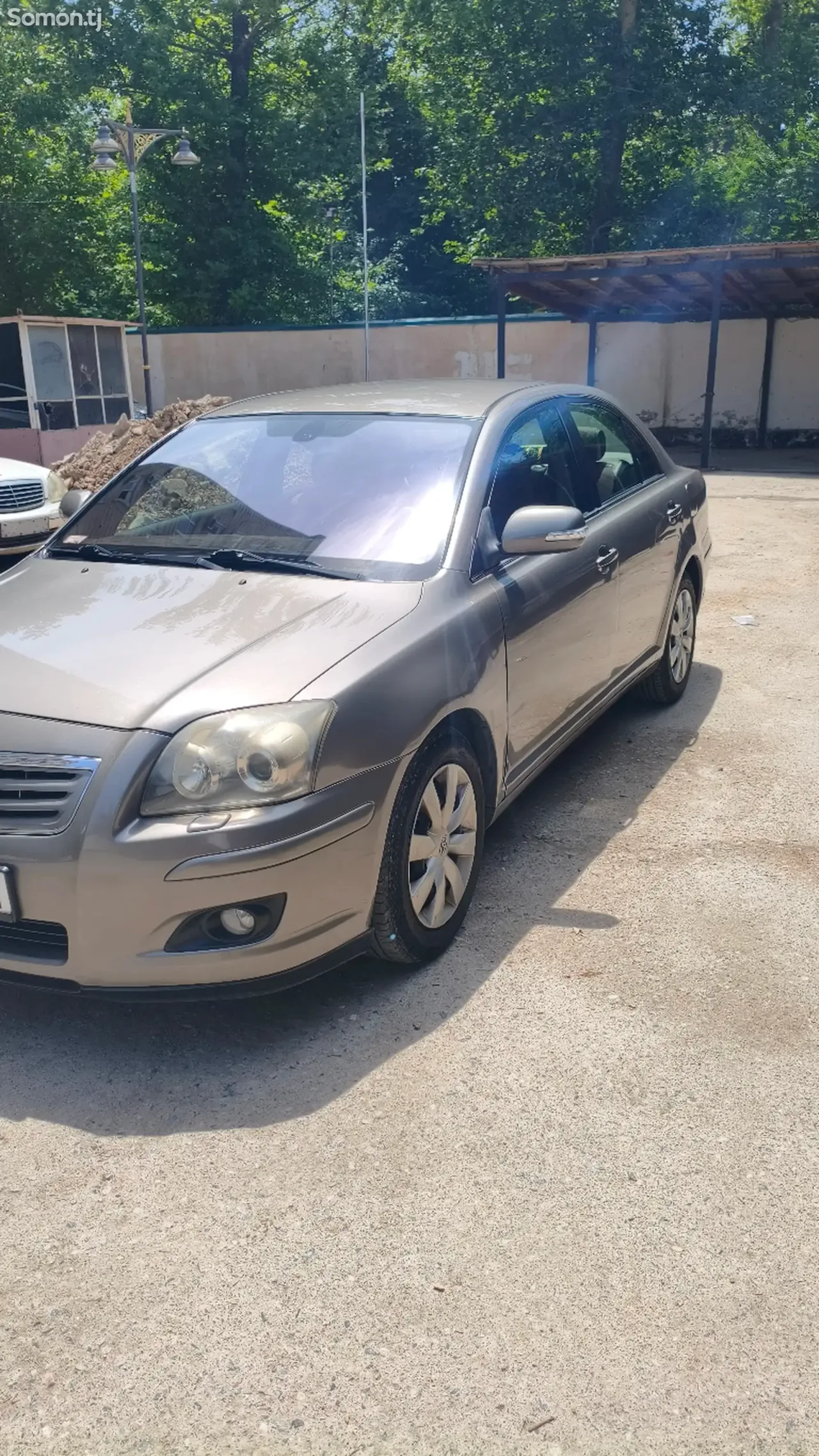 Toyota Avensis 2007 · 1.8 AT