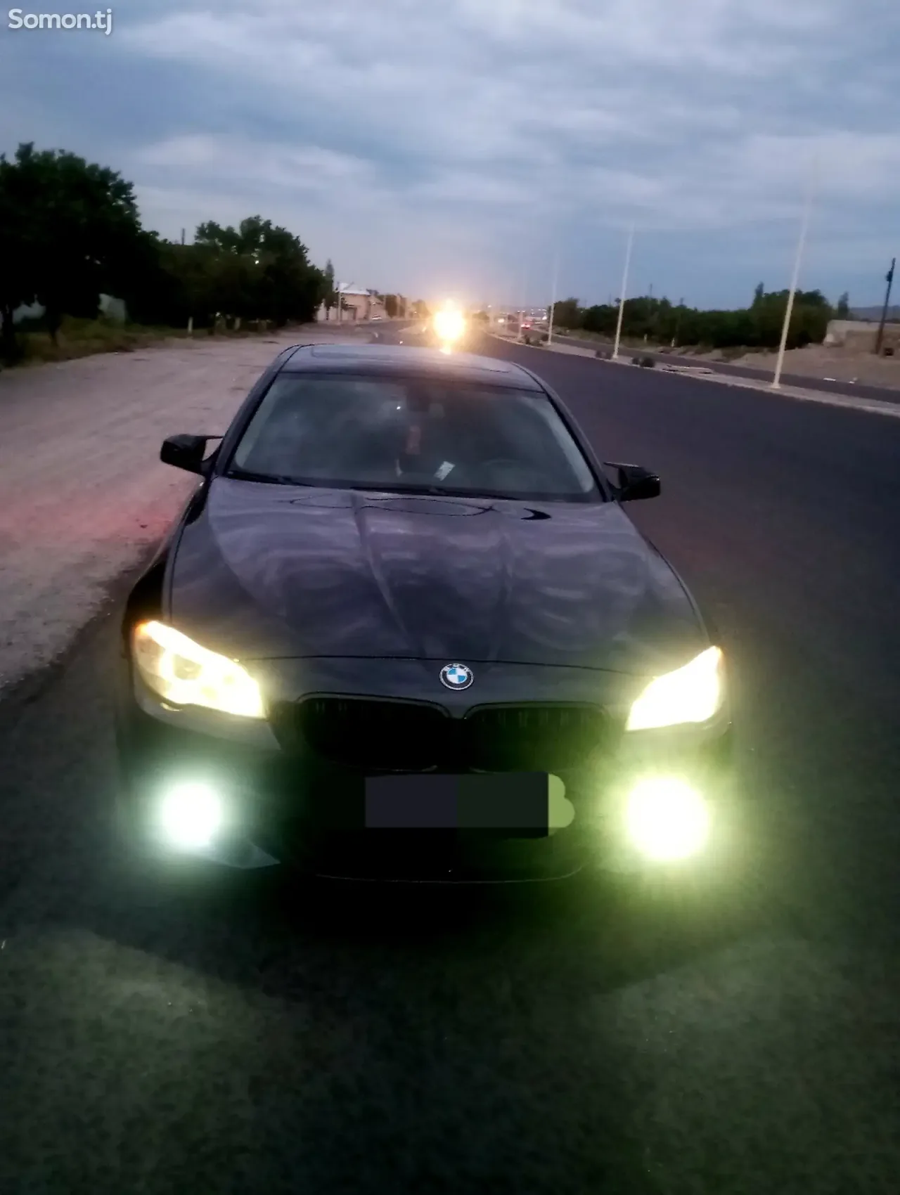BMW 5 series 2012 · 2.0 AT