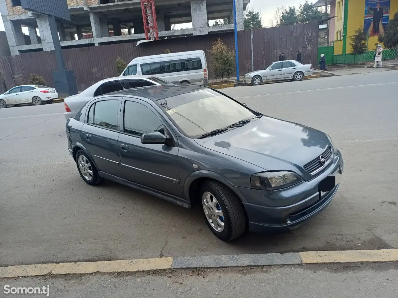 Opel Astra G 2001 · 1.6 MT