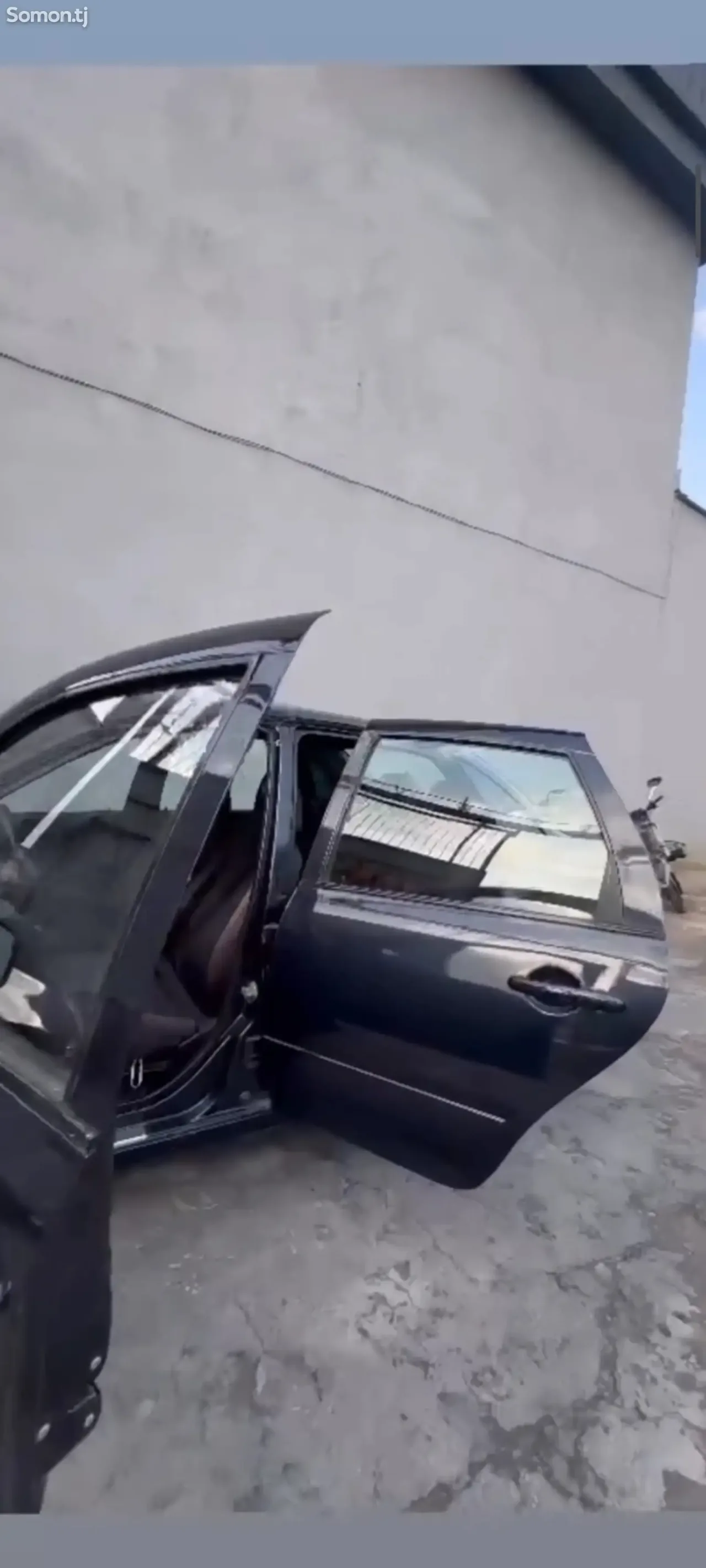 Lada (ВАЗ) Granta 2014 · 1.7 MT