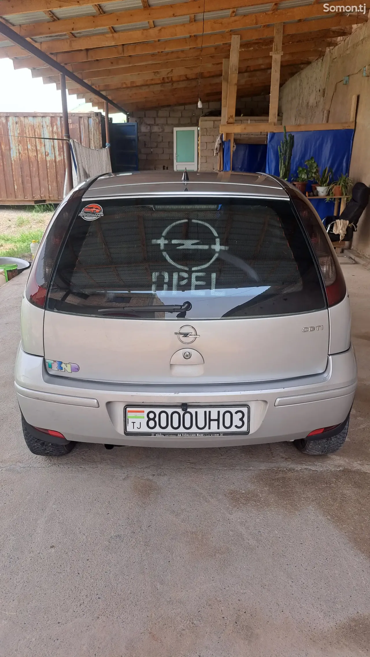Opel Corsa 2007 · 1.2 MT