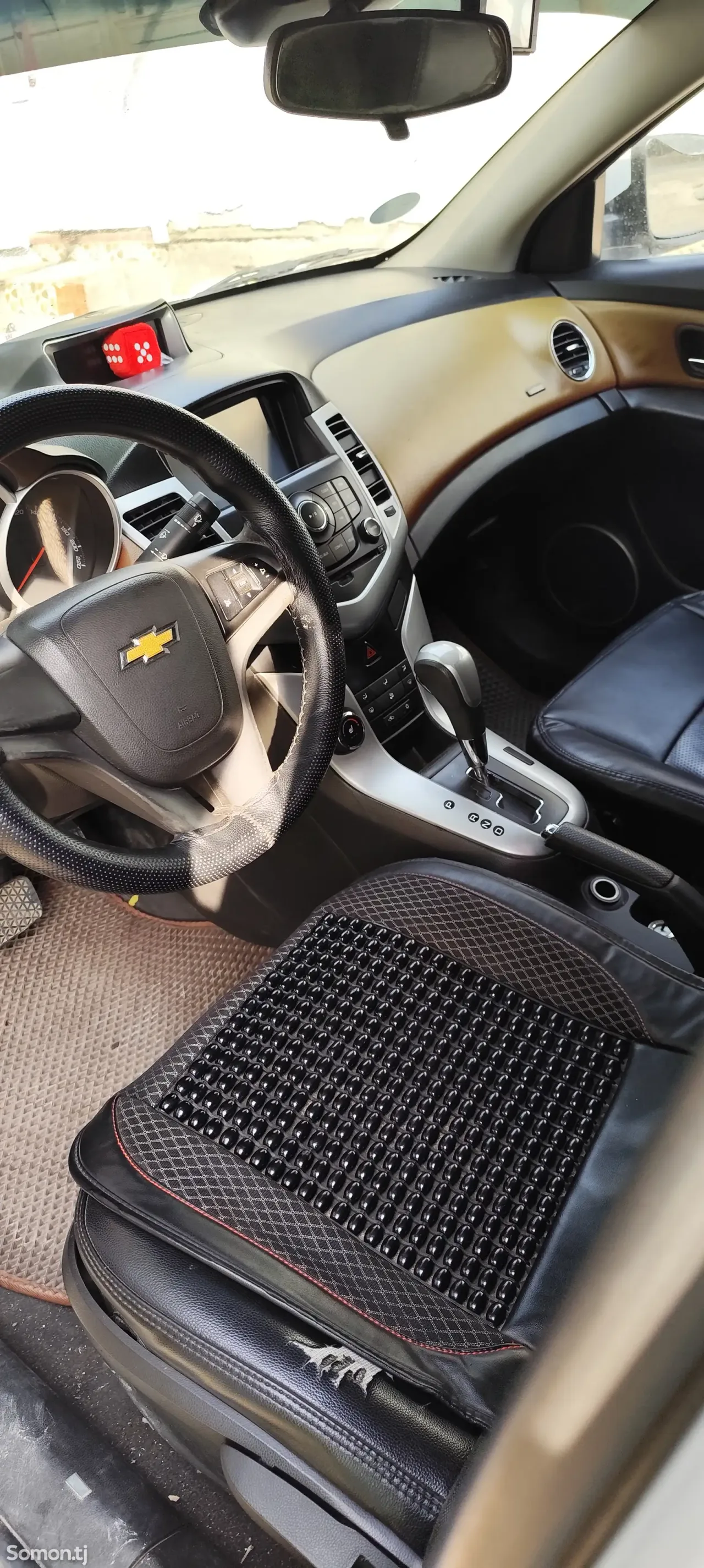 Chevrolet Cruze 2010 · 1.8 AT