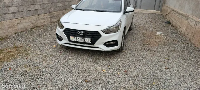 Hyundai Accent 2018 · 1.6 AT