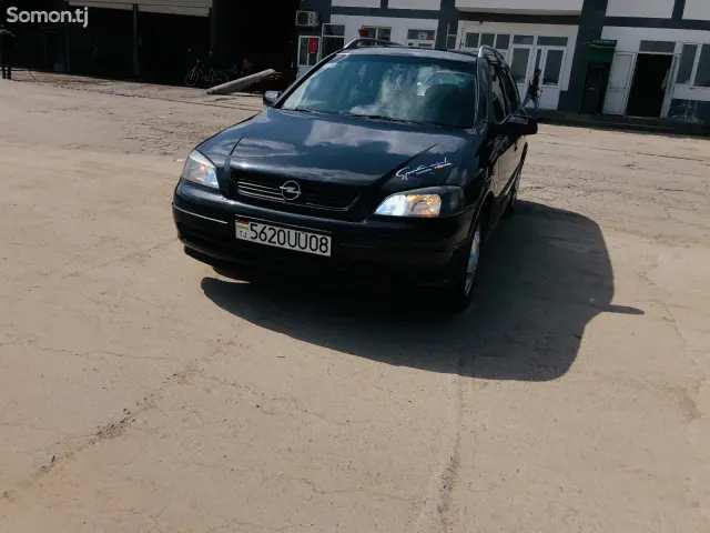 Opel Astra G 1998 · 1.6 MT
