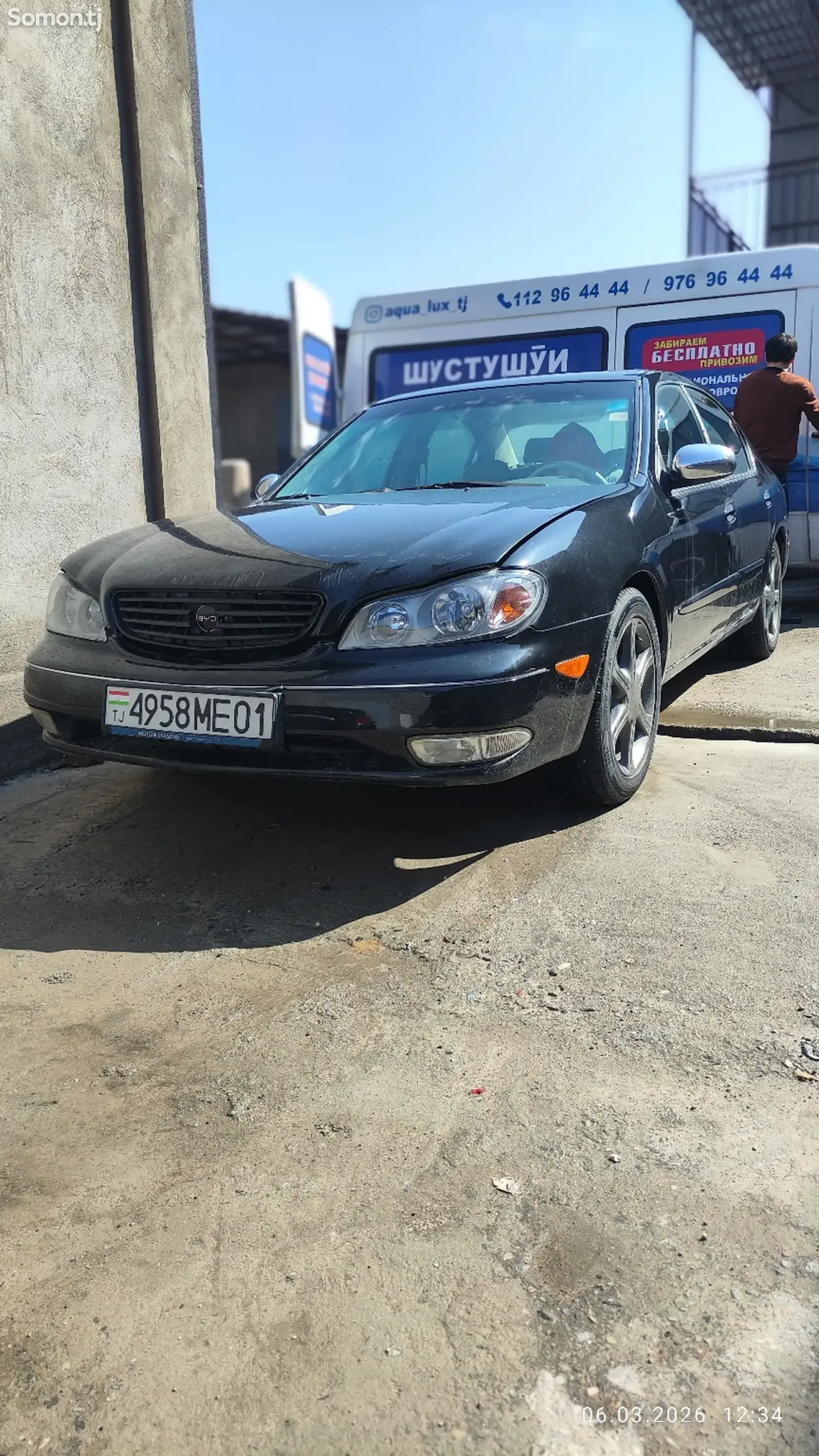 Infiniti I series 2001 · 2.5 AT
