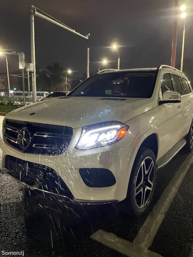 Mercedes-Benz GLS 2017 · 3.5 AT