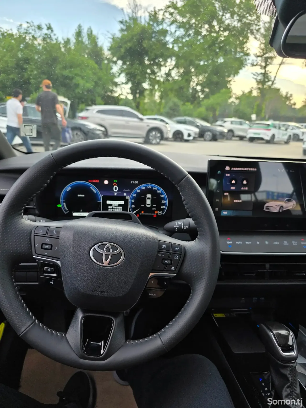 Toyota Camry 2026 · 2.0 AT