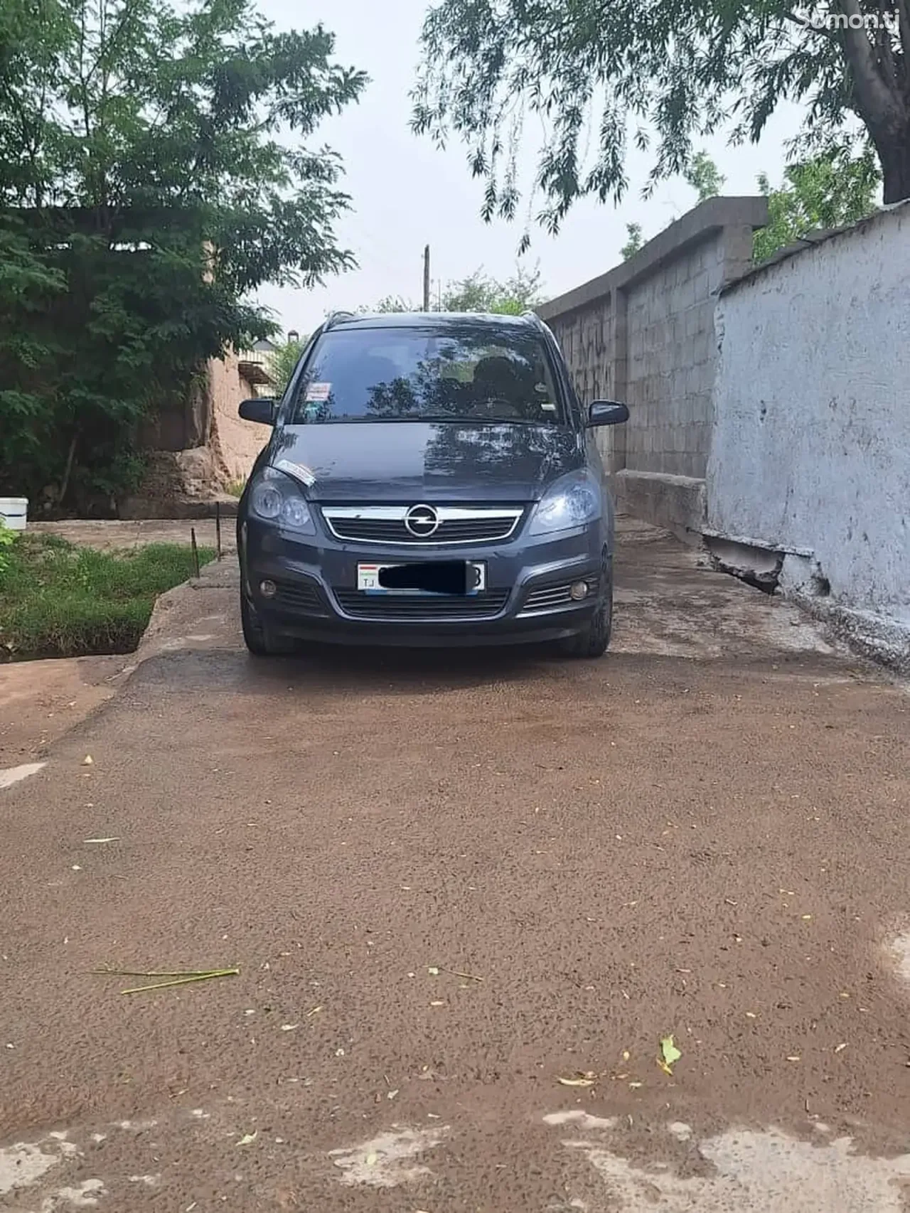 Opel Zafira 2006 · 1.8 MT