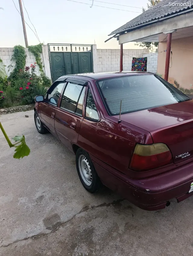 Daewoo Nexia 1996 · 1.8 MT