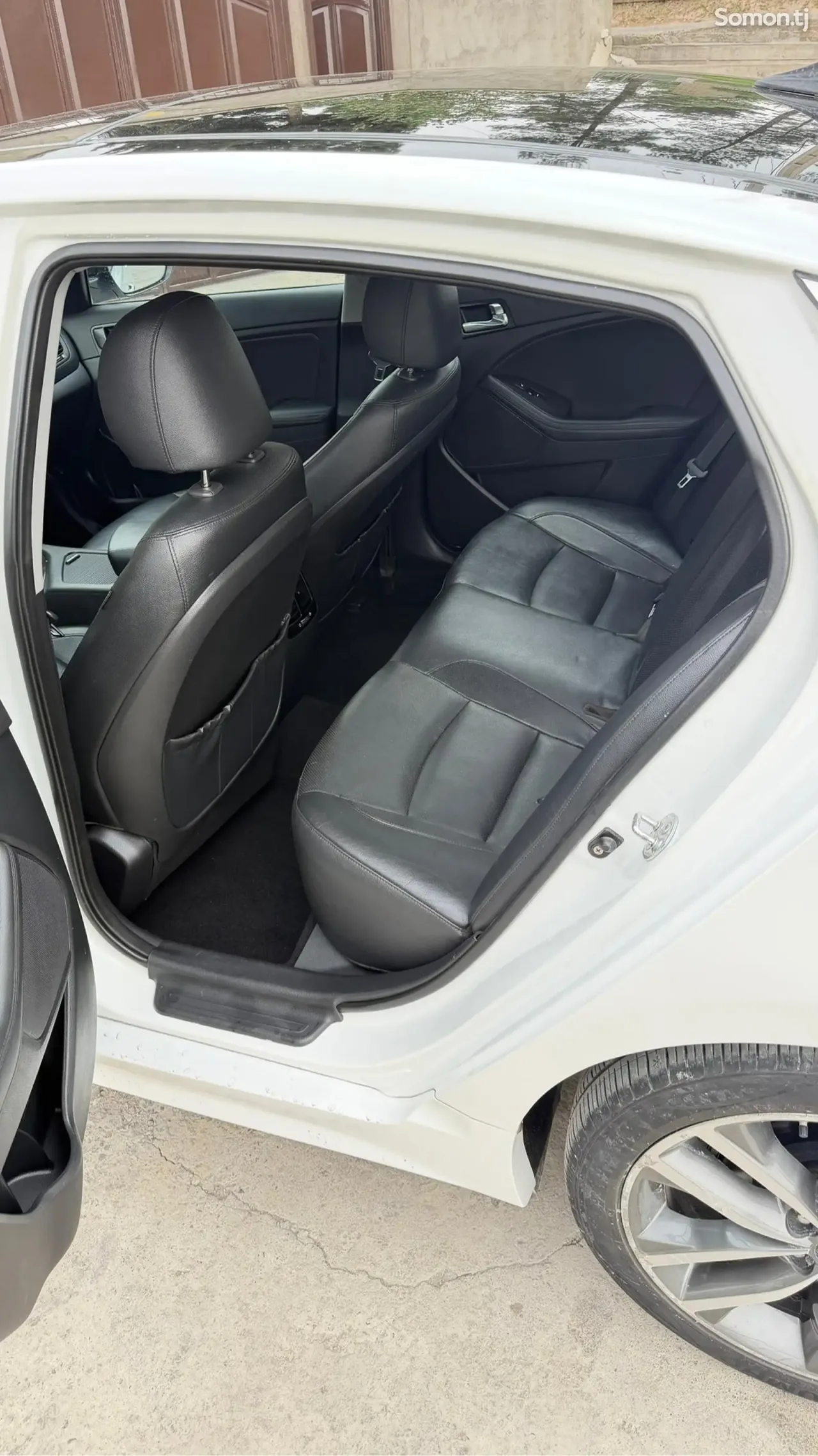 Kia K5 2014 · 2.0 AT