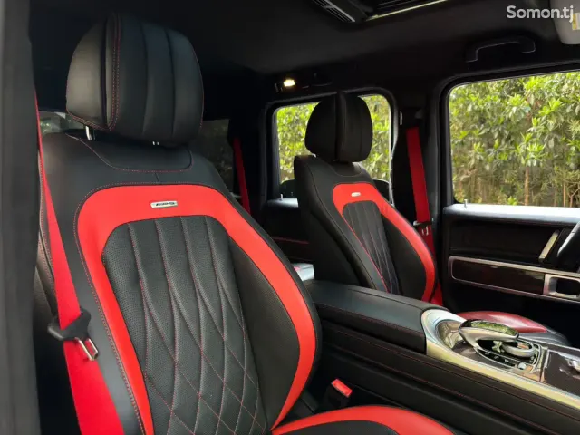 Mercedes-Benz G class 2023 · 6.3 AT