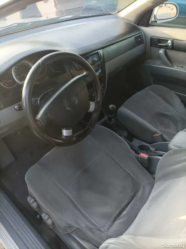 Chevrolet Lacetti 2007 · 1.8 MT