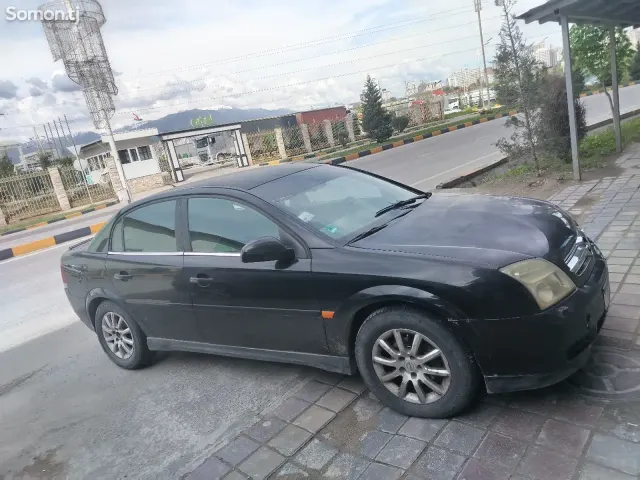 Opel Vectra C 2002 · 2.2 MT