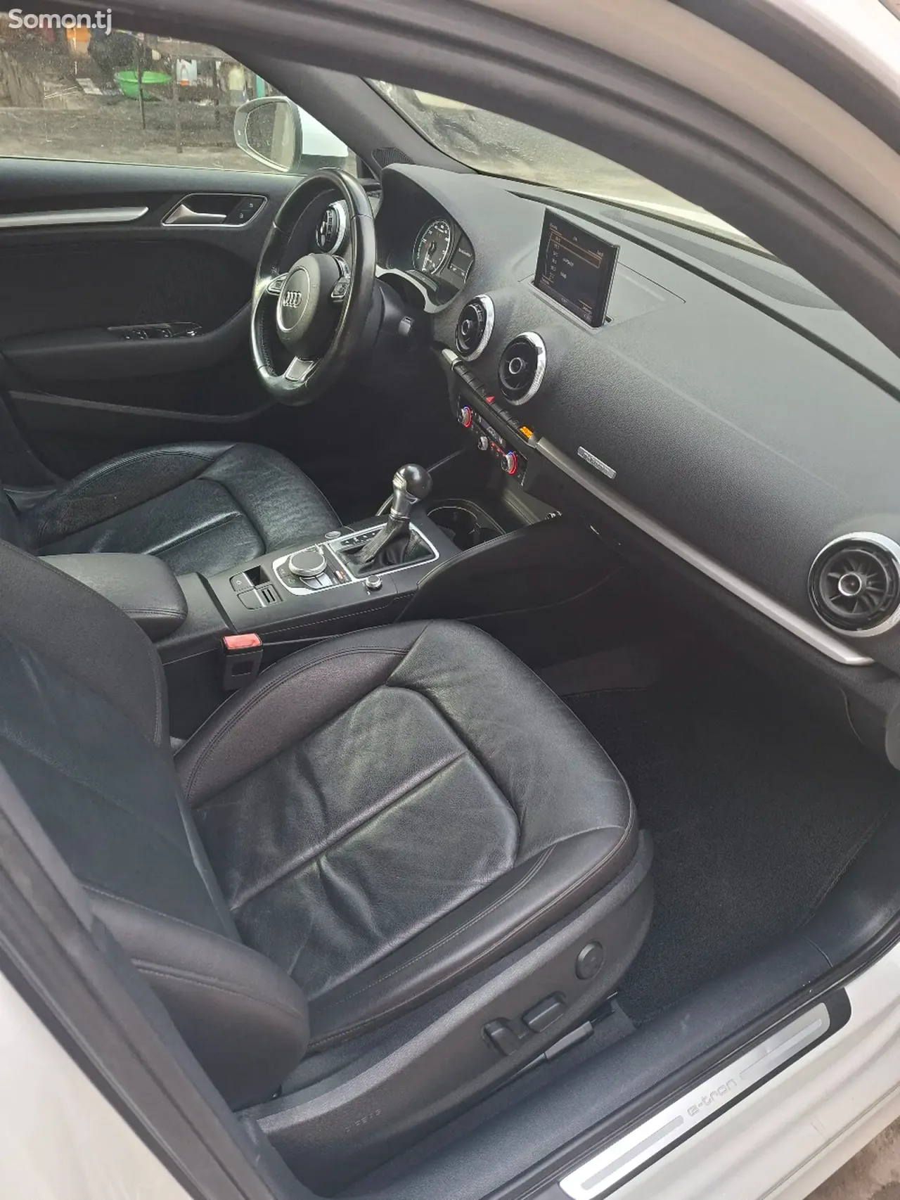 Audi A3 2016 · 1.8 AT