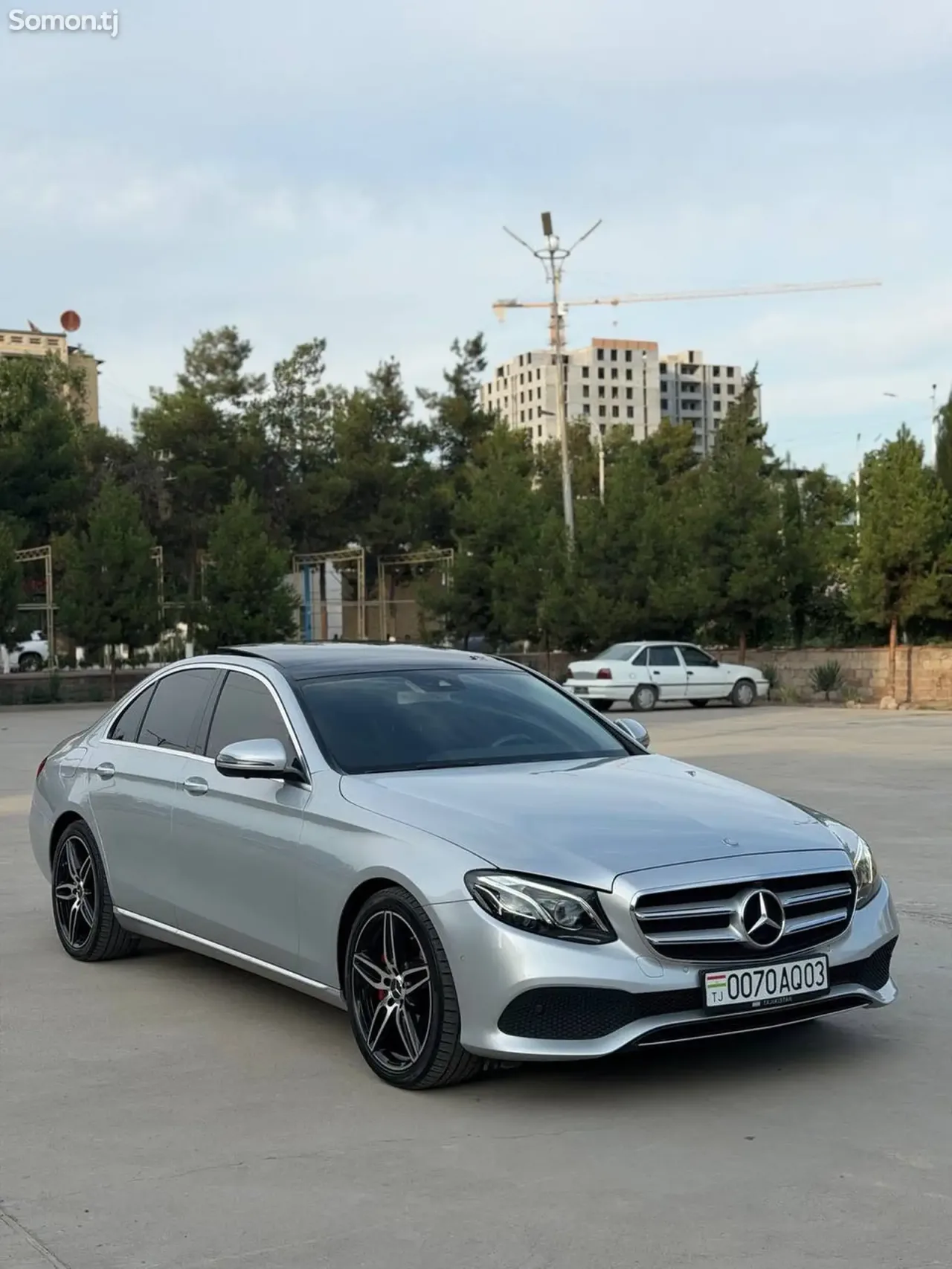 Mercedes-Benz E class 2016 · 3.0 AT