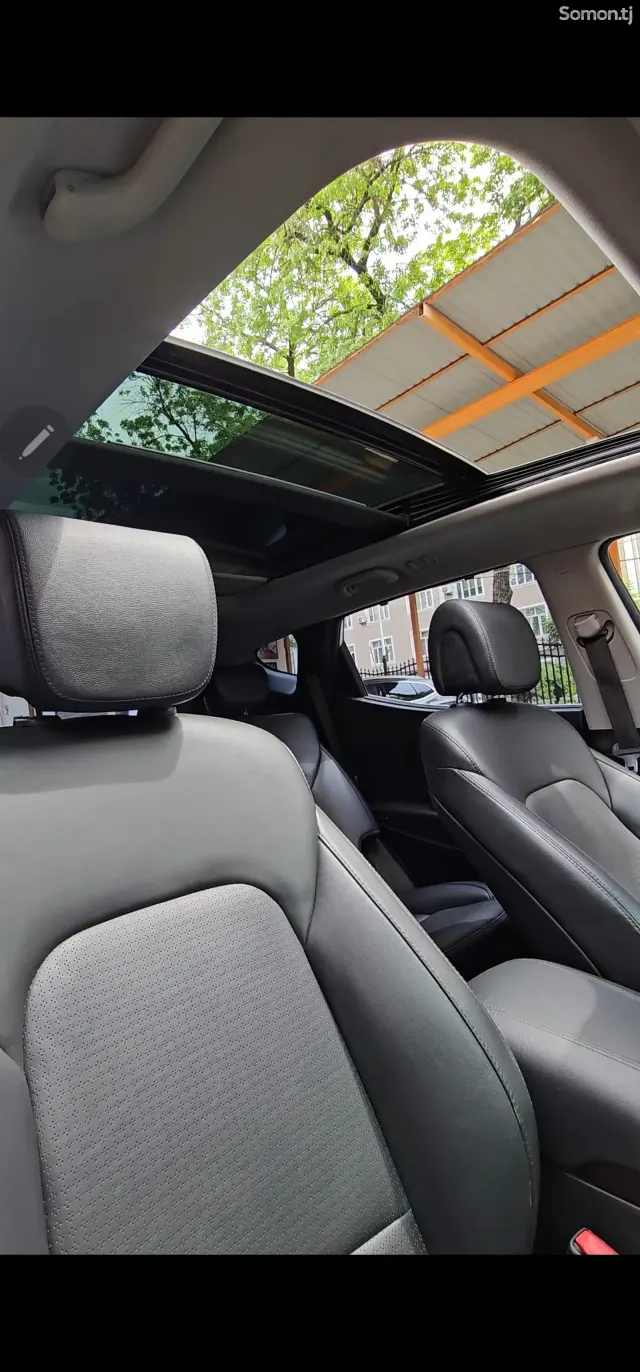 Hyundai Santa Fe 2015 · 2.4 AT