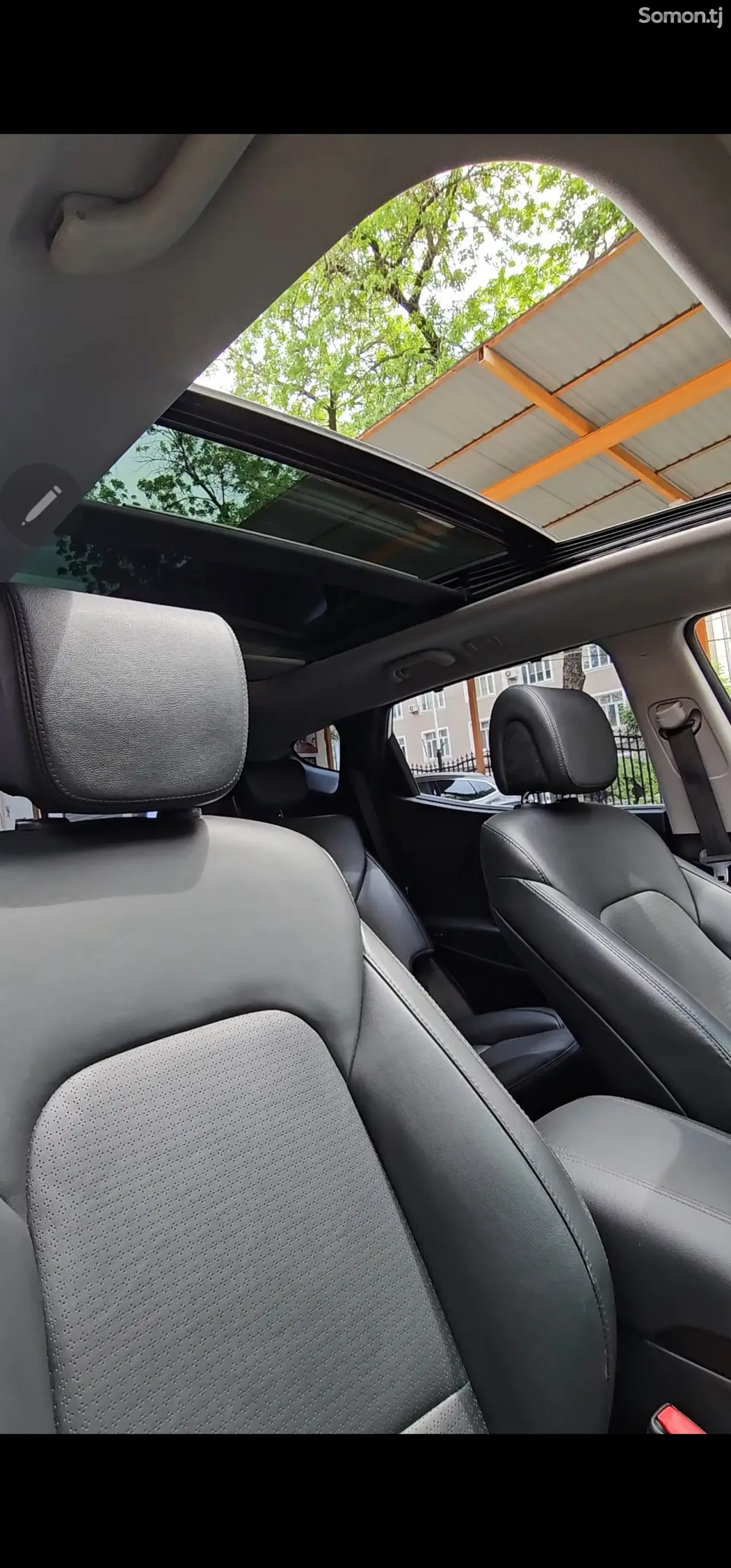 Hyundai Santa Fe 2015 · 2.4 AT