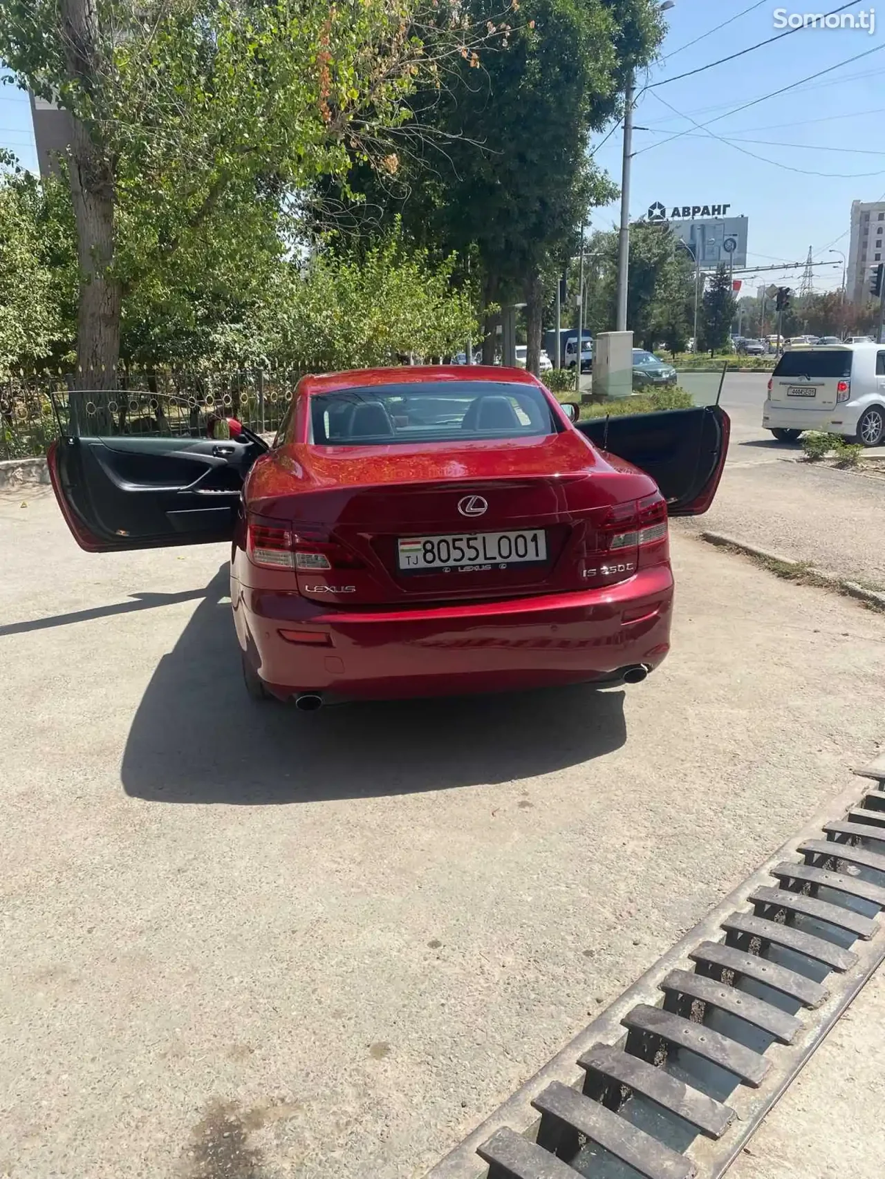 Lexus IS series 2011 · 2.5 AT