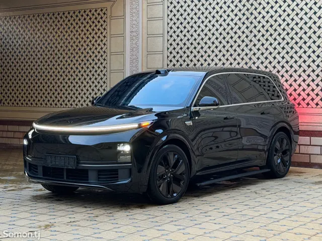 Li Auto (Lixiang) L9 2024 · 1.5 AT