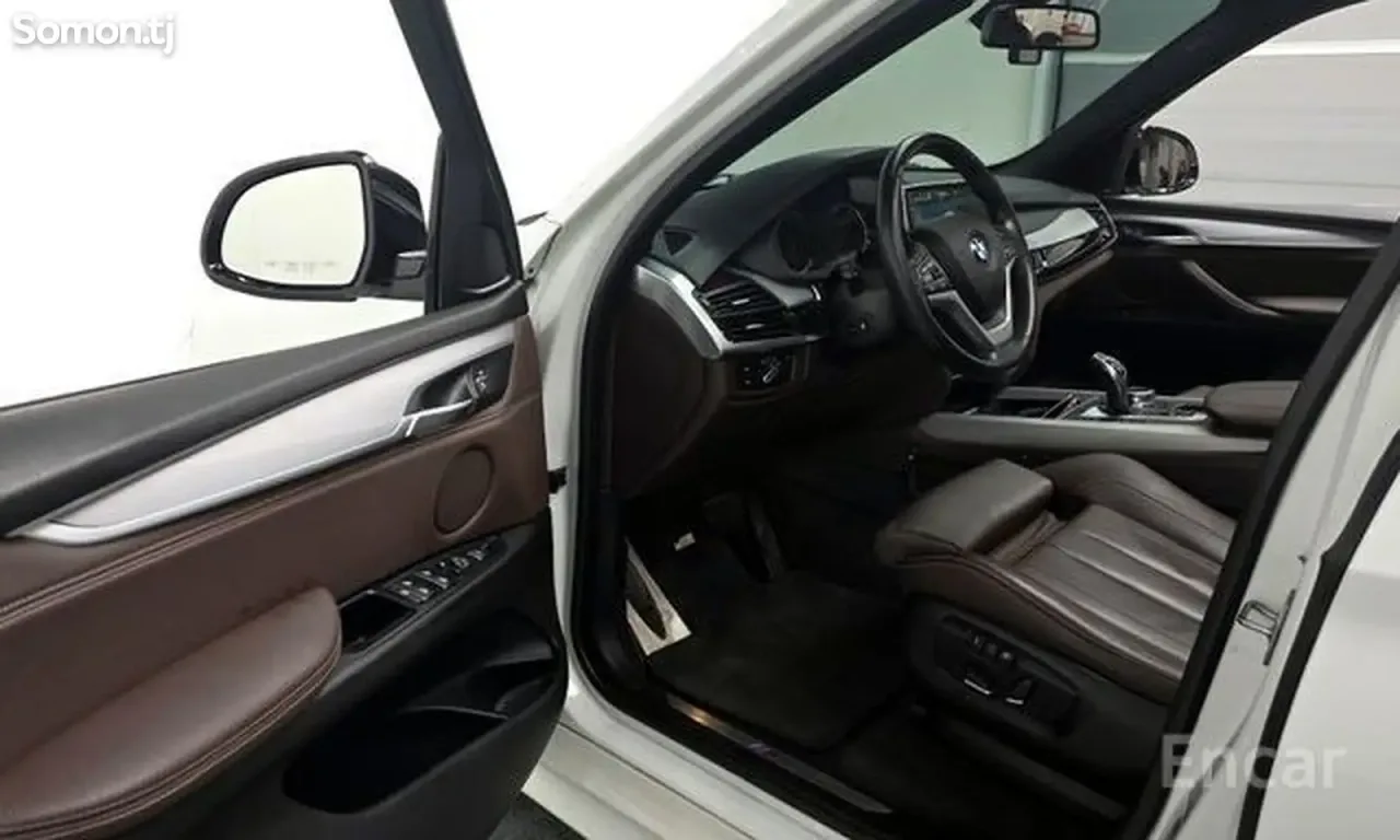 BMW X5 M 2018 · 3.0 AT