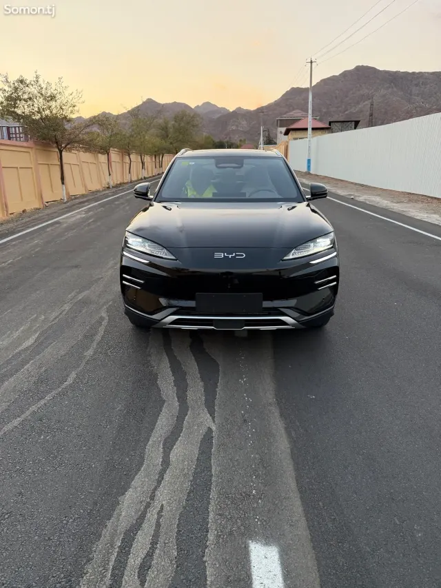 BYD Song Plus 2025 · AT