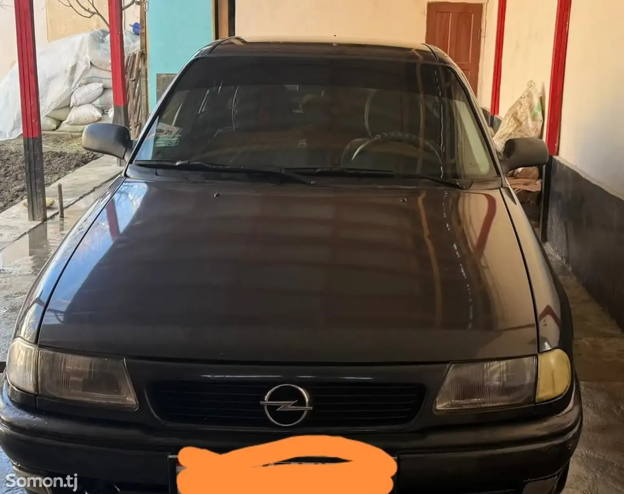 Opel Astra F 1995 · 1.6 MT