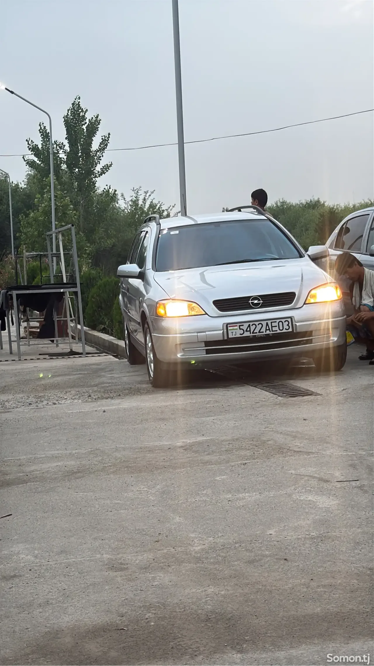 Opel Astra G 2000 · 1.6 MT