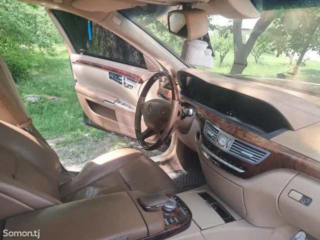 Mercedes-Benz C class 2008 · 5.0 AT