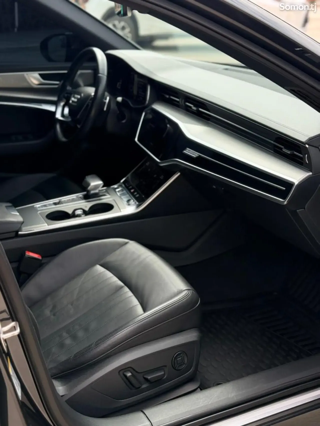 Audi A6 2022 · 2.0 AT