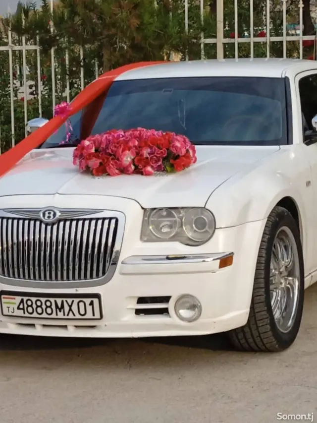 Chrysler 300C 2007 · 2.7 AT