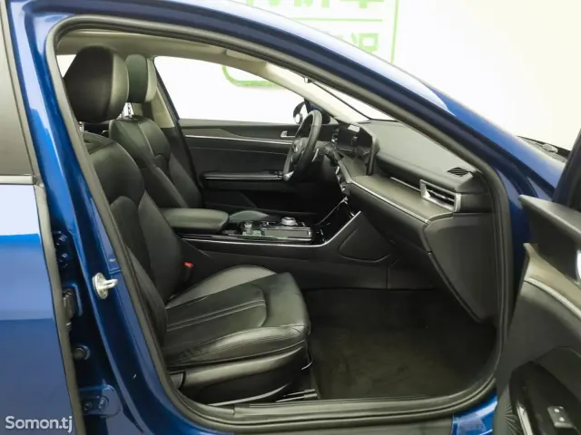 Kia K5 2020 · 1.6 AT