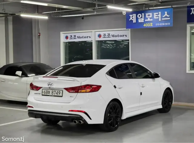 Hyundai Avante 2018 · 1.6 AT