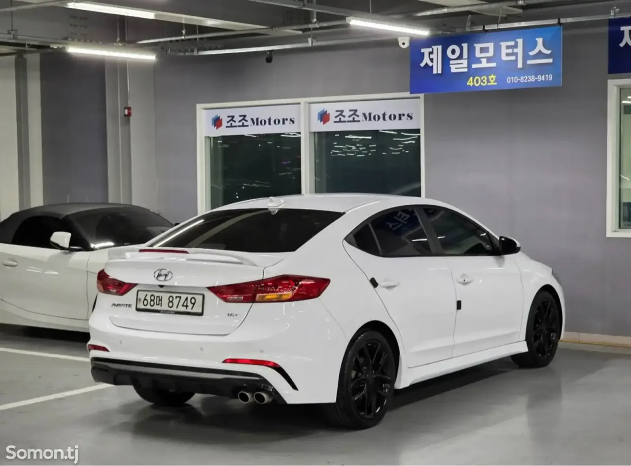 Hyundai Avante 2018 · 1.6 AT