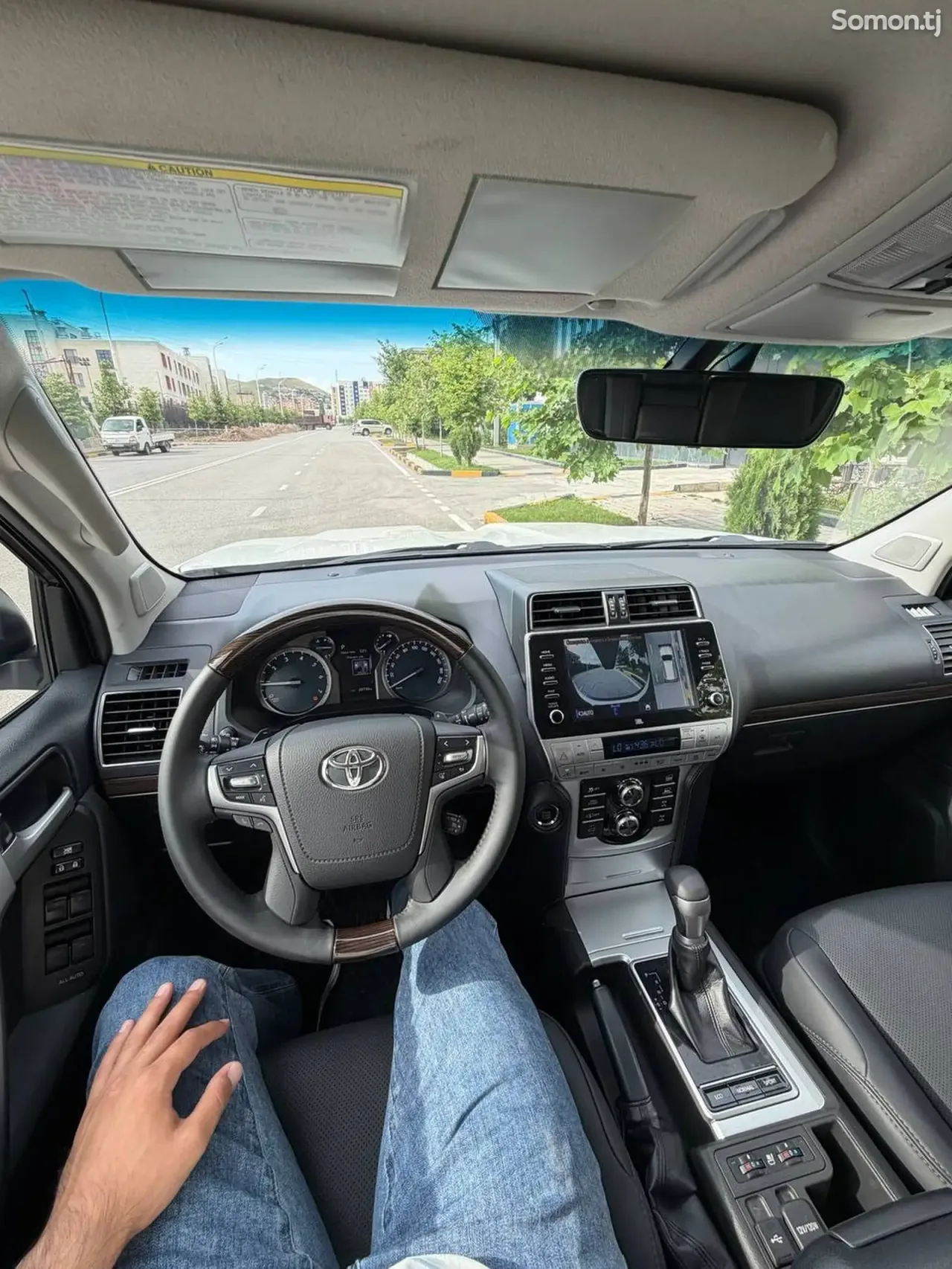 Toyota Land Cruiser Prado 2023 · 4.0 AT