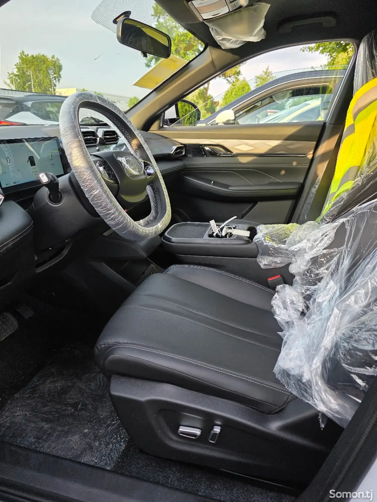 Dongfeng L7 2025 · AT