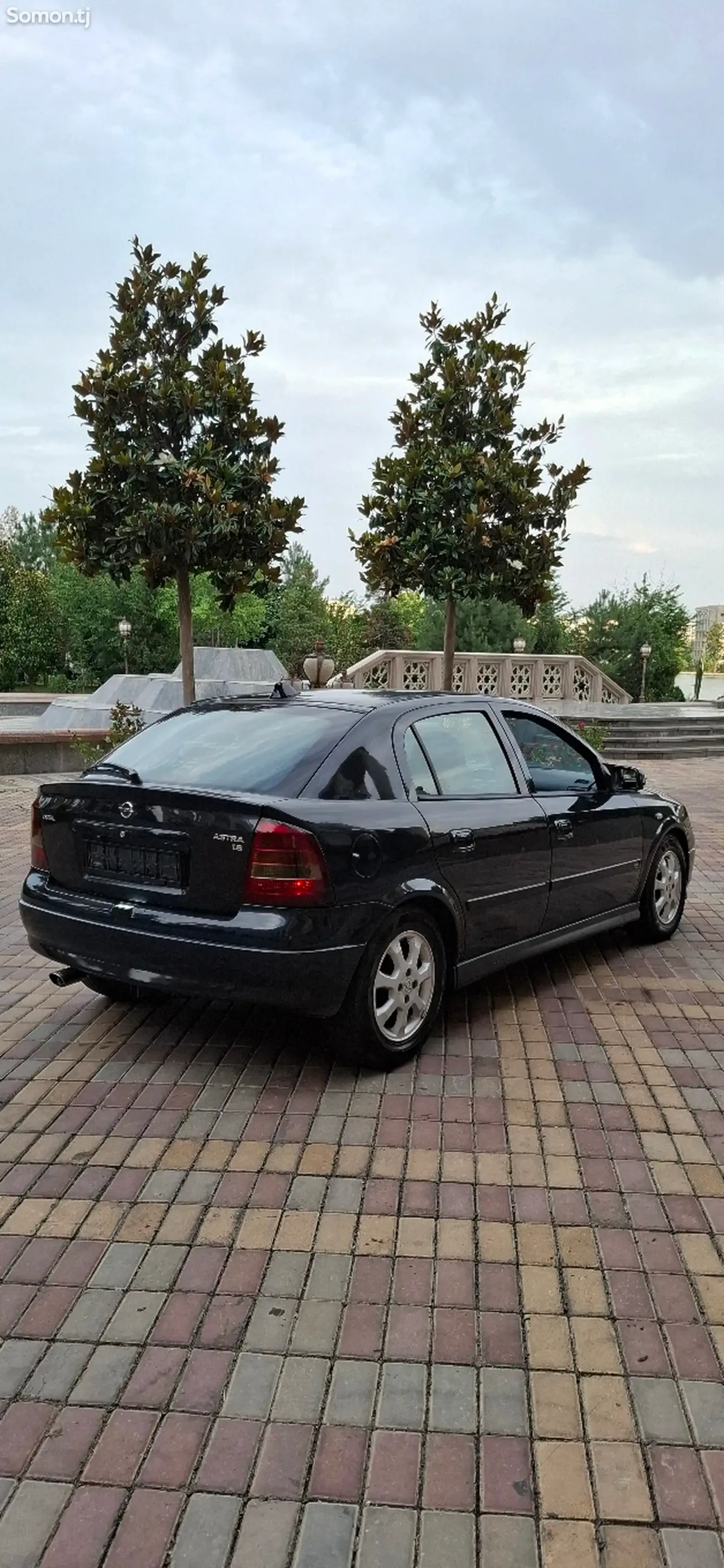 Opel Astra G 1999 · 1.6 MT