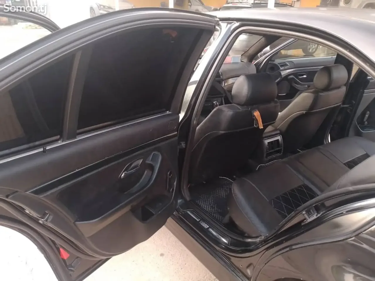 BMW 5 series 1998 · 2.8 AT