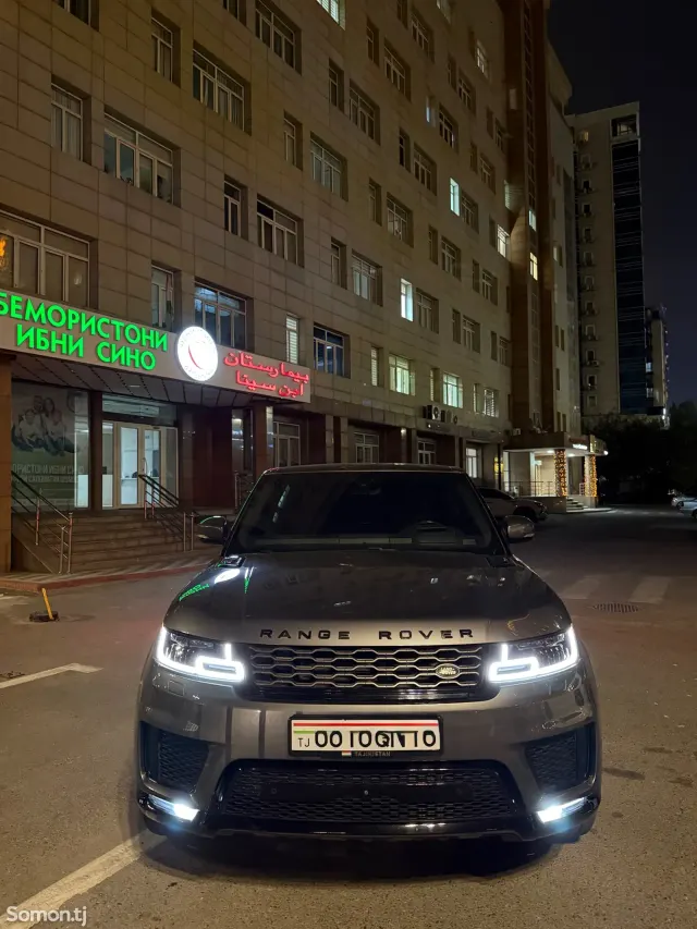 Land Rover Range Rover Sport 2018 · 3.0 AT