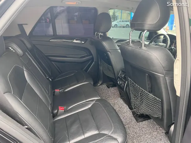 Mercedes-Benz GLE class 2016 · 3.0 AT