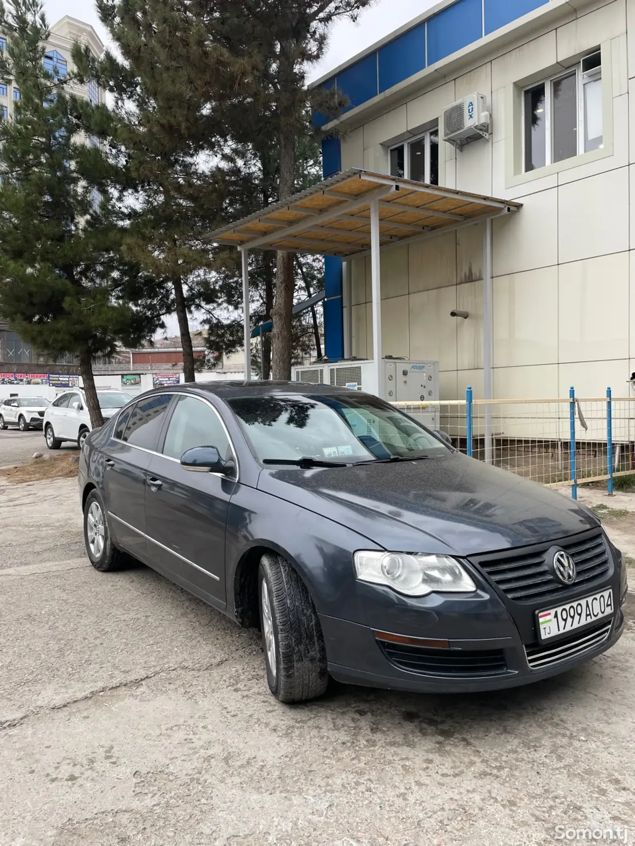 Volkswagen Passat 2006 · 2.0 AT