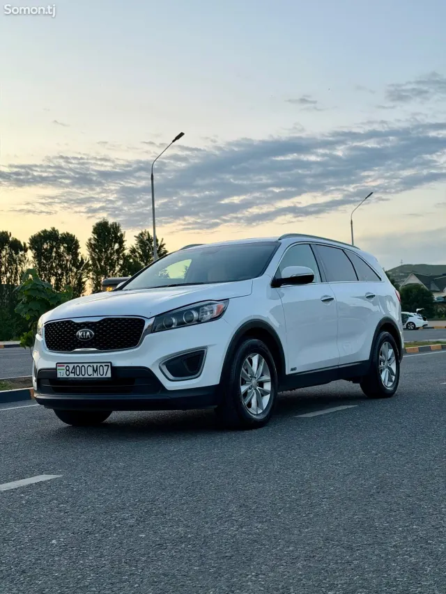 Kia Sorento 2015 · 2.4 AT