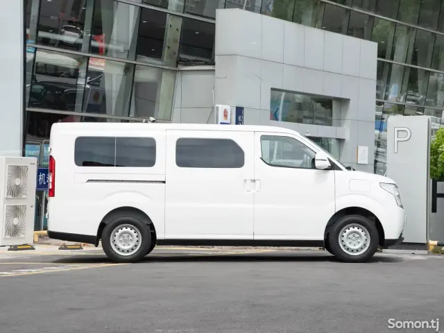 Dongfeng Forthing 2026 · AT